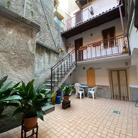 Apartment Ca Lina With Private Parking Space
